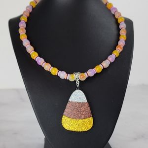 💥FLASH SALE💥🎃 Halloween Funky Candy Corn shimmer wire necklace